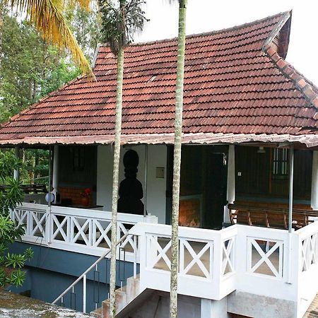 Kairali Palace Home Stay Thekkady Pokoj fotografie