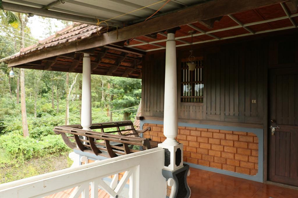 Kairali Palace Home Stay Thekkady Pokoj fotografie